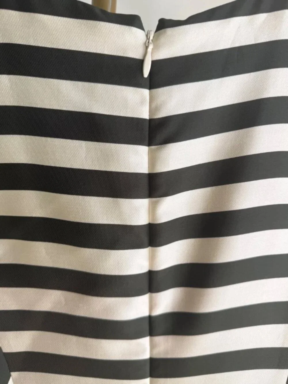 Lord & Taylor Striped Fit & Flare Dress Size 14 | Black Ivory Midi Party Wedding